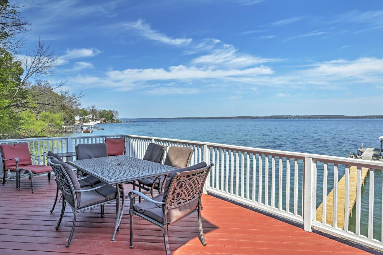 Waterfront Seneca Lake House Fire Pit And Boat Dock Geneva Extérieur photo